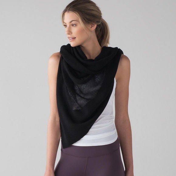 lululemon athletica Accessories - Lululemon Padma Scarf Black NWOT